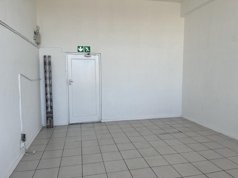 To Let Commercial Property for Rent in Paarden Eiland Western Cape